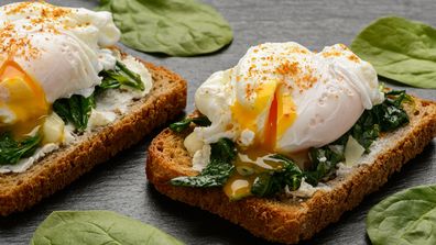 Poached egg in the air fryer hack