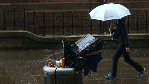 Slow storm to dump rain and hail in Melbourne