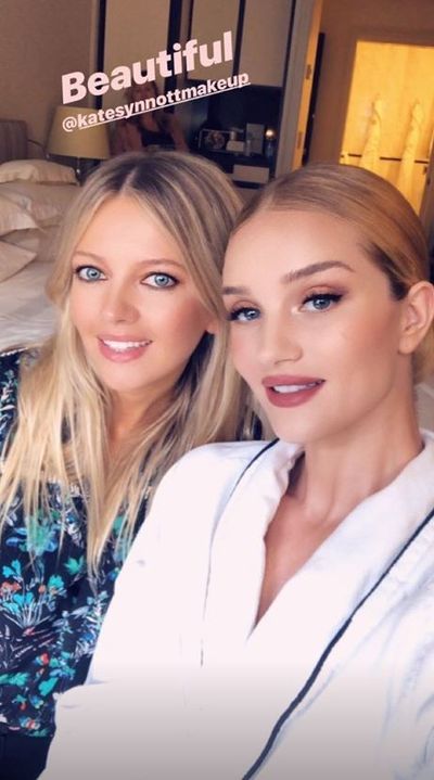 <p>Rosie Huntington-Whiteley&nbsp;shared a snap with her makeup artist Kate Synnott</p>