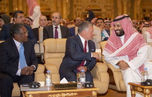 Salman speaks with King Abdullah II of Jordan.