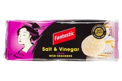 5. Fantastic
Rice Crackers &ndash;Salt &amp; Vinegar Flavour: 1370mg sodium per 100g (343mg per
serve)