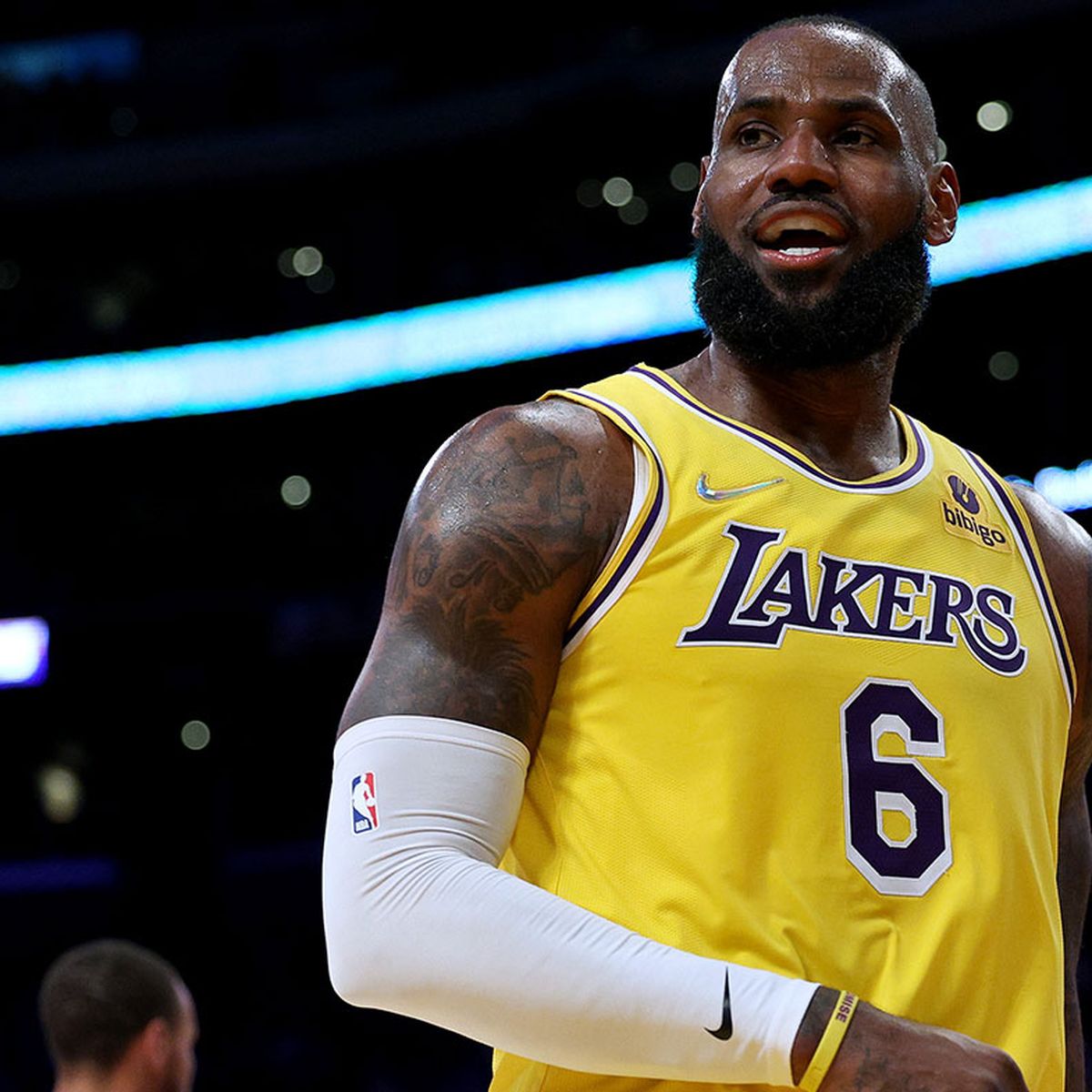 LeBron James the 7th Laker with multiple 50-point games