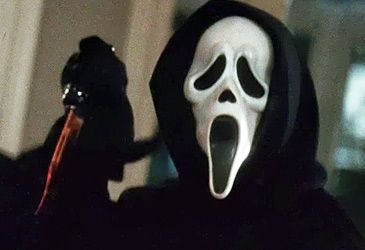Who directed the Scream series of movies?