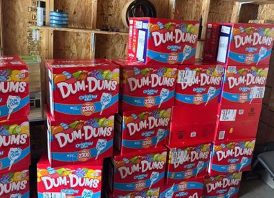 boy orders 70,000 lollipops using mothers credit card to share with friends