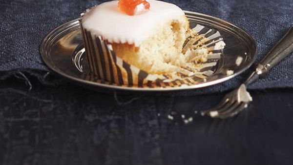 Rosy cupcakes with Turkish delight