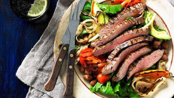 Fiesta skirt steak salad with chargrilled vegetables