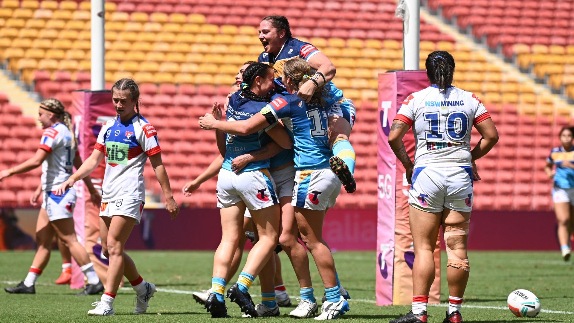 Gold Coast Titans secure finals spot, Knights end season without a win