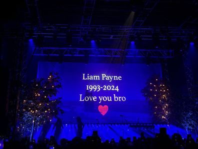 Zayn Malik tribute for Liam Payne at his concert 