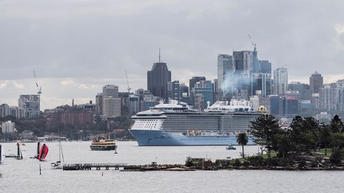 cruise ships australia coronavirus travel bans