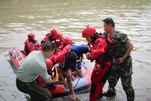 Rescuers worked to help survivors. (AP)