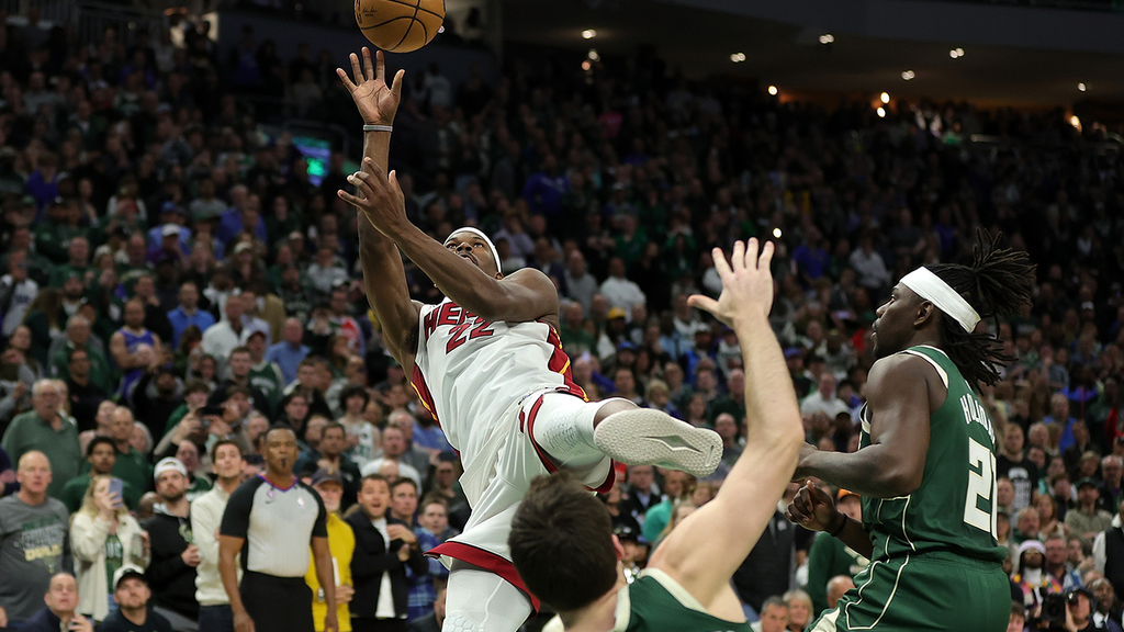 Tatum and the Celtics win legendary duel against Antetokounmpo