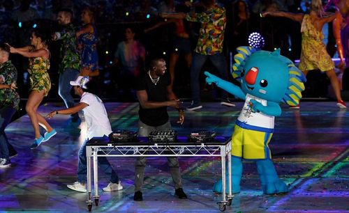 Usain Bolt and Borobi the koala weren't enough to keep Games fans happy. (AAP)