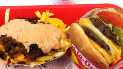 Melbourne gets an In-N-Out burger pop up