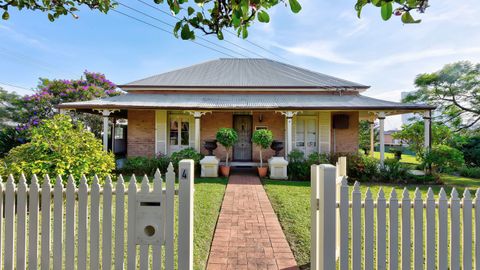 Listing Sydney real estate property heritage old cottage