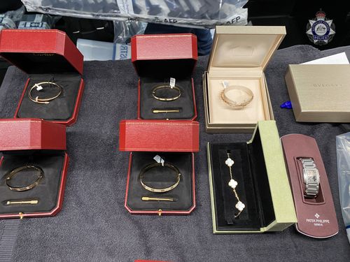 fake jewellery police gold coast australia
