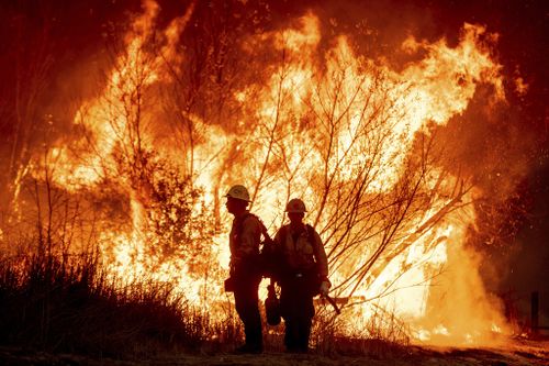 Kenneth Fire in the West Hills, LA