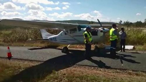 Fault forces plane to land on Queensland road