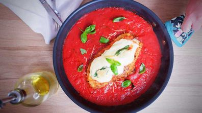 Easy and controversial one-pan chicken parmigiana