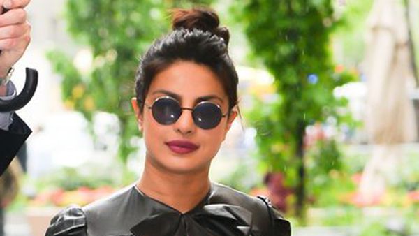 Priyanka Chopra FINALLY responds to claims that she's feuding with Meghan Markle Priyanka Chopra FINALLY responds to claims that she's feuding with Meghan Markle