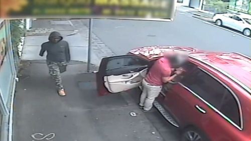 The offender snatched an employee's wallet before fleeing on foot.