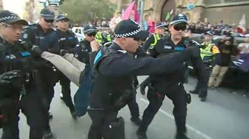 191007 Extinction Rebellion climate change protest rally Melbourne police crime news Victoria Australia