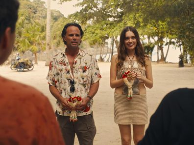 Walton Goggins and Amy lou Wood in The White Lotus season 3