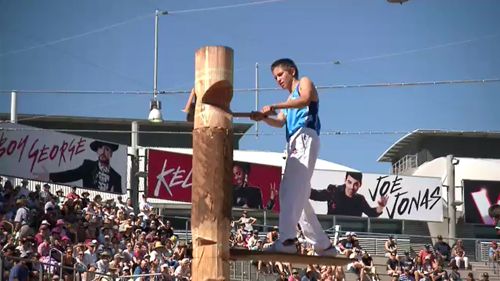 The woodchopping events at the Sydney Royal Easter Show. (9NEWS)