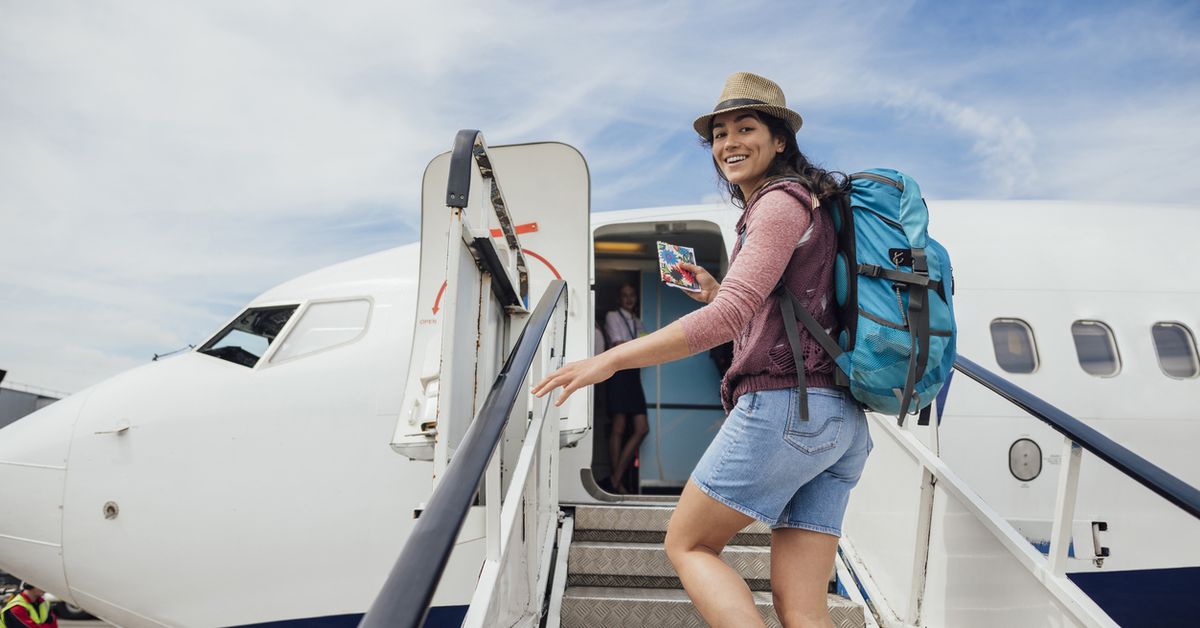 Here's how to figure out the cheapest time to travel and the best time to book your next holiday
