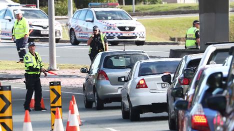 coronavirus Queensland border closure checkpoint