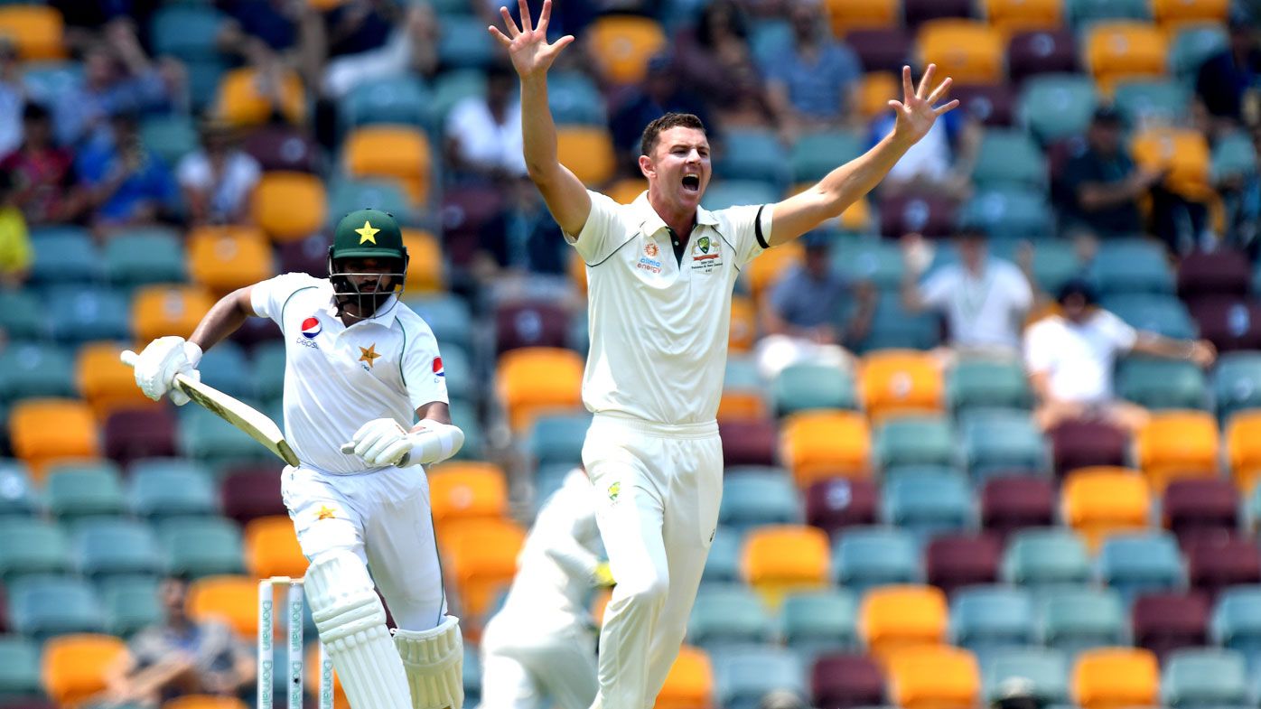 Glaring Gabba crowd problem in Australia v Pakistan Test raises future concerns