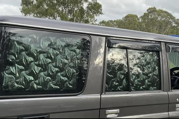 Illegal 4wd sun accessory