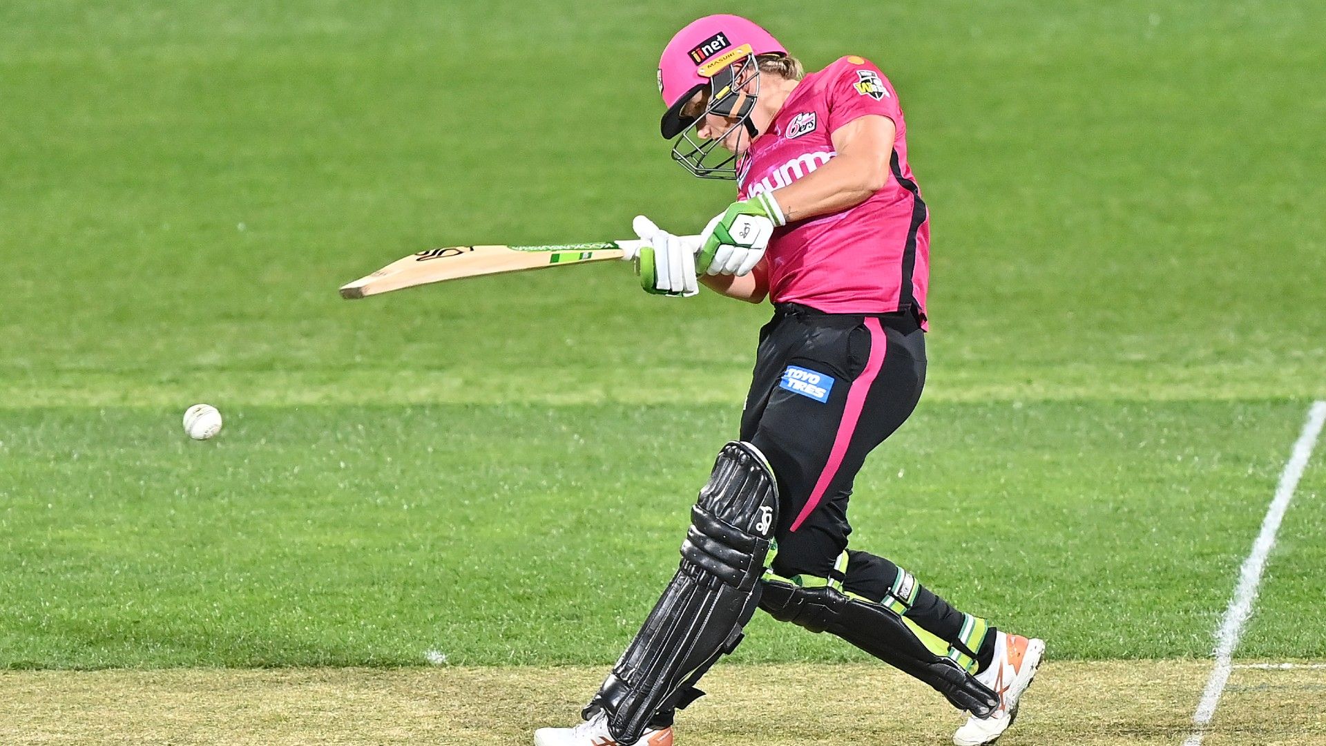 Healy blasts 50 as Sixers win WBBL opener
