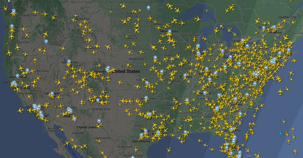 Thousands of flights grounded across US due to computer glitch