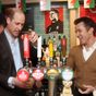 William pulls pints with Hollywood star Rob McElhenney