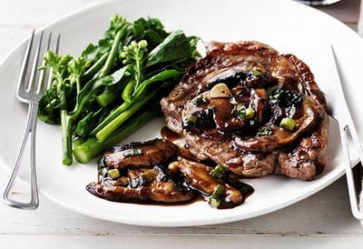 Recipe:&nbsp;<a href="http://kitchen.nine.com.au/2016/05/05/13/29/steak-with-quick-asian-mushroom-sauce" target="_top" draggable="false">Steak with quick Asian mushroom sauce</a>