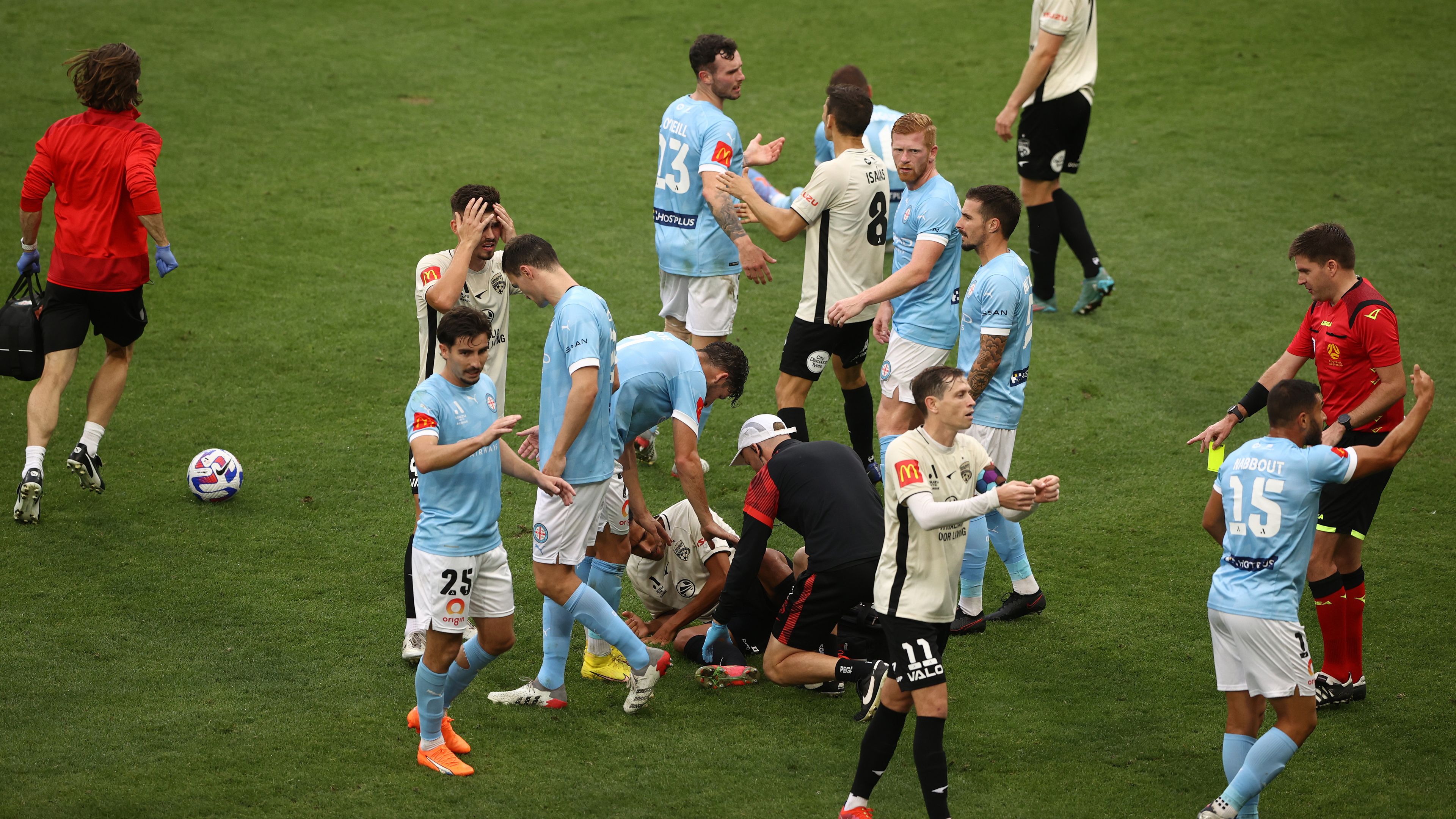 Players in tears, commentators 'in shock' after horror injury halts A-League game