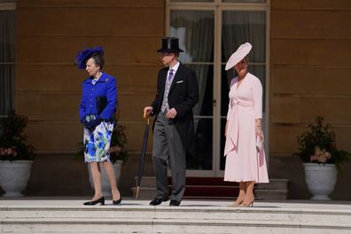 Princess Anne, Princess Royal (L) with Prince Edward, Duke of Edinburgh (C) and Sophie, Duchess of Edinburgh during a Royal Garden Party at Buckingham Palace on May 8, 2024 in London 