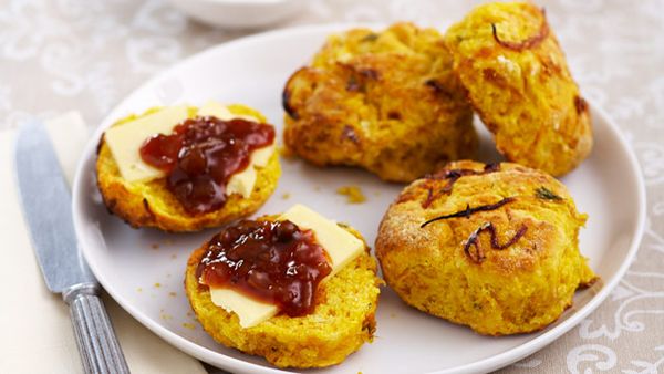 Pumpkin & caramelised onion scones