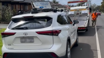 Mobile speed camera nearly towed from clearway in Wollongong