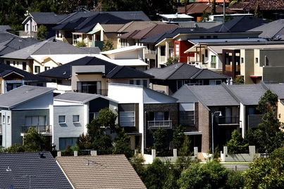 Number of foreign buyers in the new housing market at a five-year high