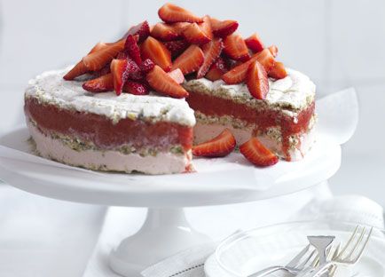 Frozen Strawberry And Moscato Vacherin 9kitchen