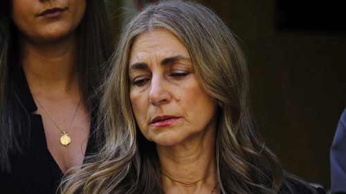 Fotografia de Venetia Tsindos, mãe de James Tsindos, que faleceu tragicamente em 2021.