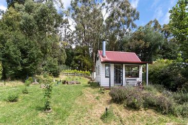 Is this Australia&#x27;s tiniest timber home? Domain