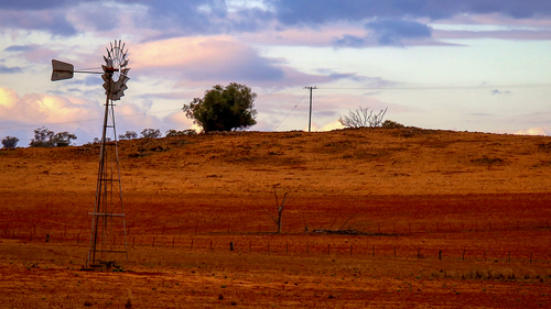 A windmill stands in a drought-effected paddock on September 18, 2019 located on the outskirts of Dubbo.