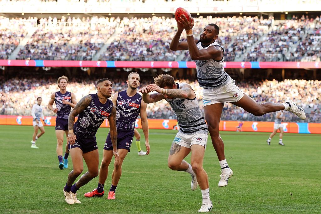 AFL News 2023: Kane Cornes has slammed a $5 million deal for Geelong  defender Esava Ratugolea to head to Hawthorn, AFL Trade period news