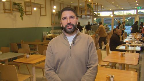 Il proprietario del bar Tony Rabie ha ammesso che l'incidente è avvenuto 