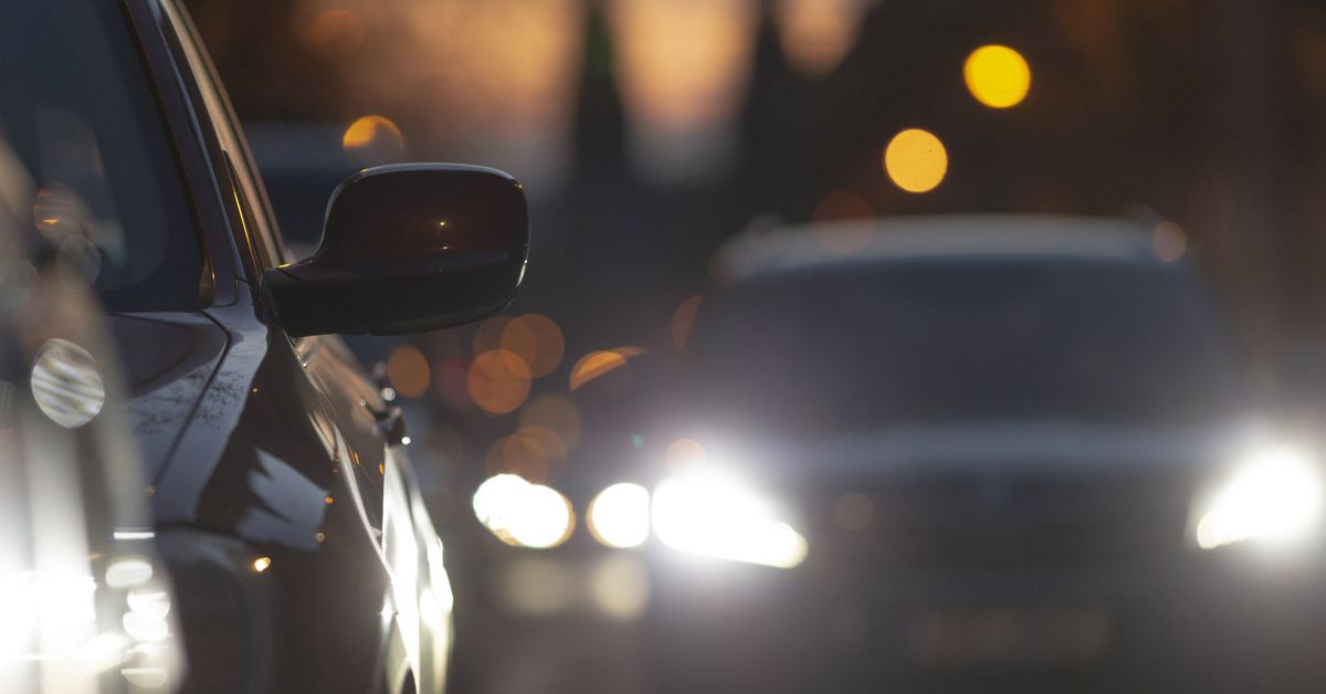 High Beam Rules Australia: Fines, When to Use Them and Everything t...