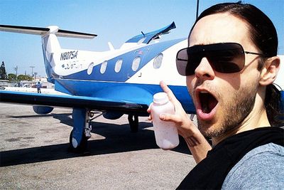 Look, we can hardly blame the Oscar winner for living the high life of late, but does Jared Leto have to keep rubbing it in our faces?<br/><br/>The <i>Dallas Buyers Club</i> actor shared this snap en route to Coachella in April this year, saying: "Check out my new plane!"<br/><br/>Image: <a href=http://jaredleto.com/thisiswhoireallyam/2013/04/13/check-out-my-new-plane/>jareleto.com</a>