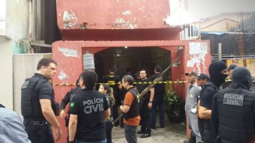 Gunmen kill 11 in Brazil bar 'massacre', officials say