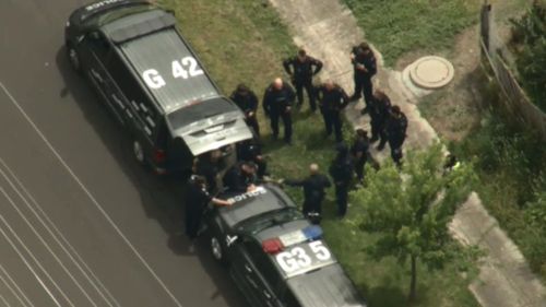 Man arrested after barricading himself inside Melbourne home